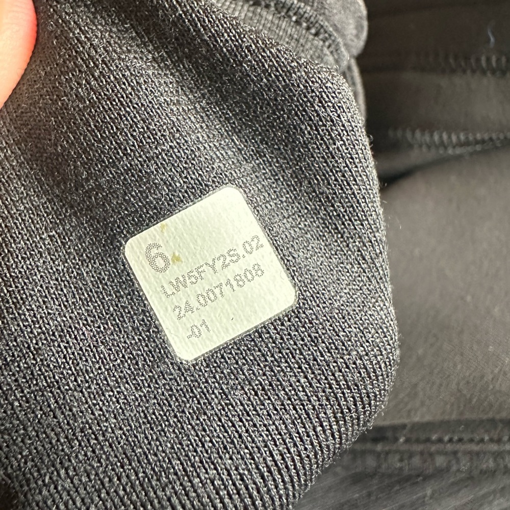 Lululemon Wunder Train High-Rise Ribbed Tight 25" Black W5FY2S size 6 - Picture 2 of 6